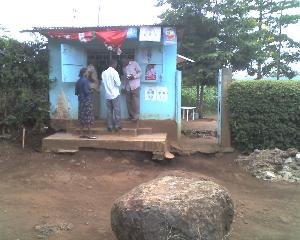 06-05-11_0946a.jpg (17822 bytes)