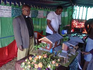 Photo0160.jpg (21917 bytes)