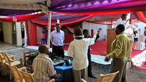 WP_20170115_07_38_11_Pro.jpg (95069 bytes)